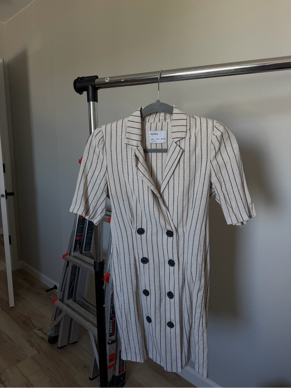 Bershka Cream Blazer with Black Pinstripes